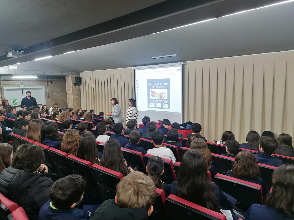 patrociniosj's tweet photo. 🌍✈️ ¡Experiencia única este verano!

Presentamos nuestro programa educativo de 3 semanas en Bournemouth para alumnos de 1º y 2º de ESO. 🌊📚

Una oportunidad para aprender, crecer y vivir una aventura inolvidable. ¡Infórmate y apúntate! 🔜✨

#VeranoEnBournemouth https://t.co/8L790k3Q6a