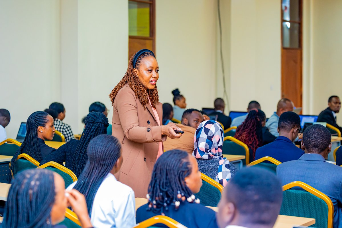 LegalPracticeRW's tweet image. Are you a lawyer dreaming of practicing law? Do you need a practical law school to help you cross the bridge to success? 🌍⚖️
@LegalPracticeRW is where you gain the skills to practice in any jurisdiction, mastering both civil &amp;amp; common law!