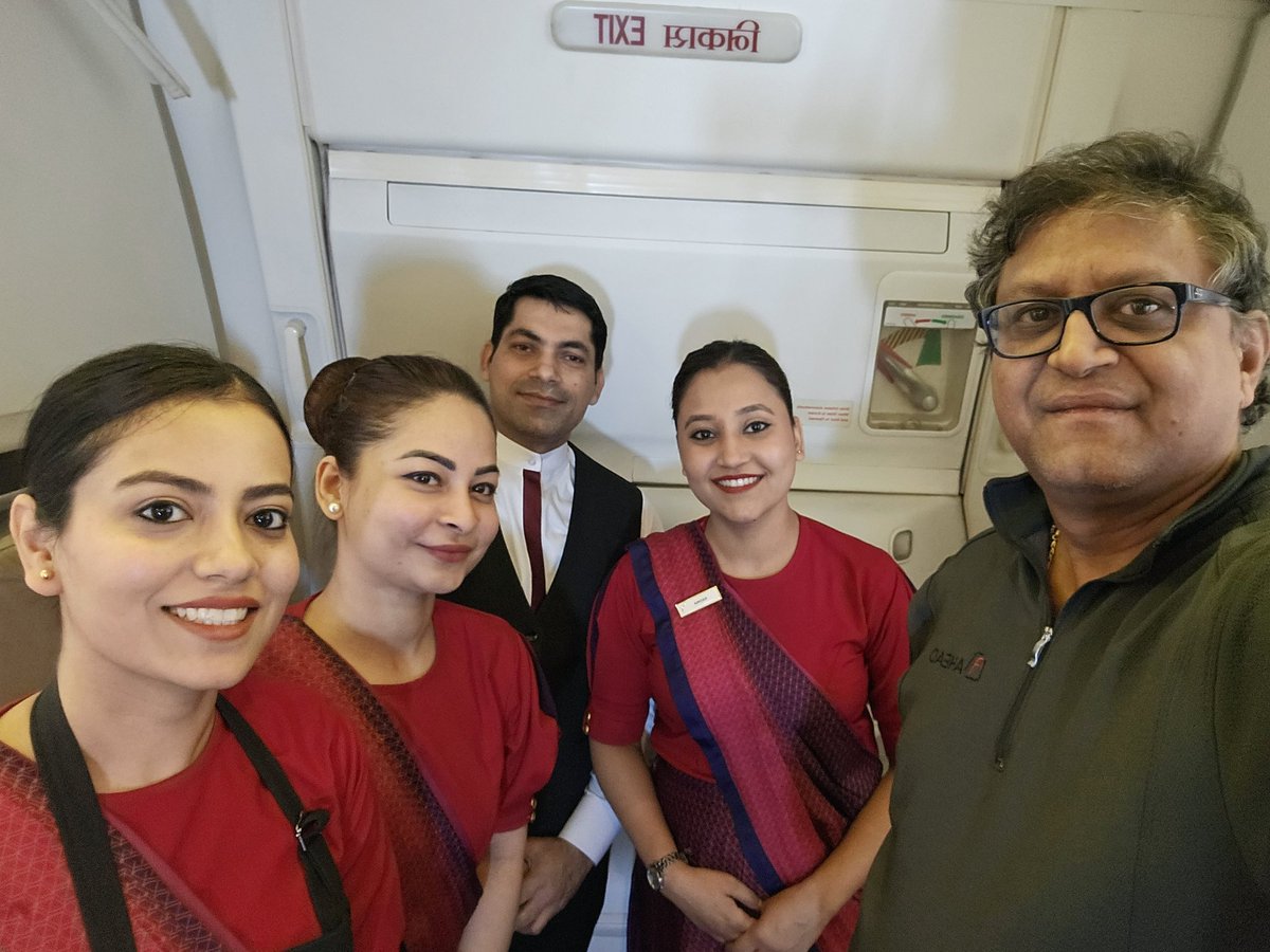 purneshr's tweet photo. @airindia I had an amazingly comfortable journey with great care and service from the friendly crew on AI 126 from Chicago to Delhi flight on 16th Jan 2025. Thanks to Dimple Tariyal, Rachna, Tanvi and Ashok Kumar. https://t.co/eWtSJSVRHP