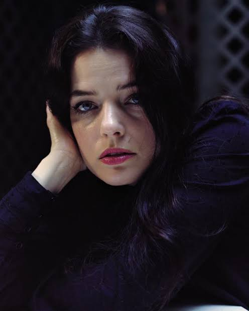 Après son moyen métrage J’AI VU LE VISAGE DU DIABLE (Quinzaine des cinéastes en 2023, Prix Jean Vigo), Julia Kowalski prépare son long QUE MA VOLONTÉ SOIT FAITE avec Maria Wróbel et Roxane Mesquida.