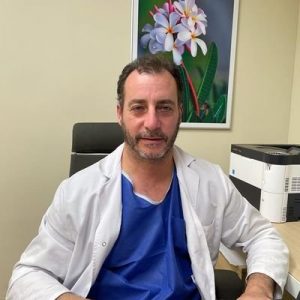 🔬 ¿Qué es la técnica HIPEC?
Es un tratamiento que combina cirugía y quimioterapia calentada para eliminar células tumorales en la cavidad abdominal. Se usa en cánceres digestivos, ginecológicos y peritoneales. Potencia el efecto de los fármacos. 
 seoq.org/wp-content/upl…