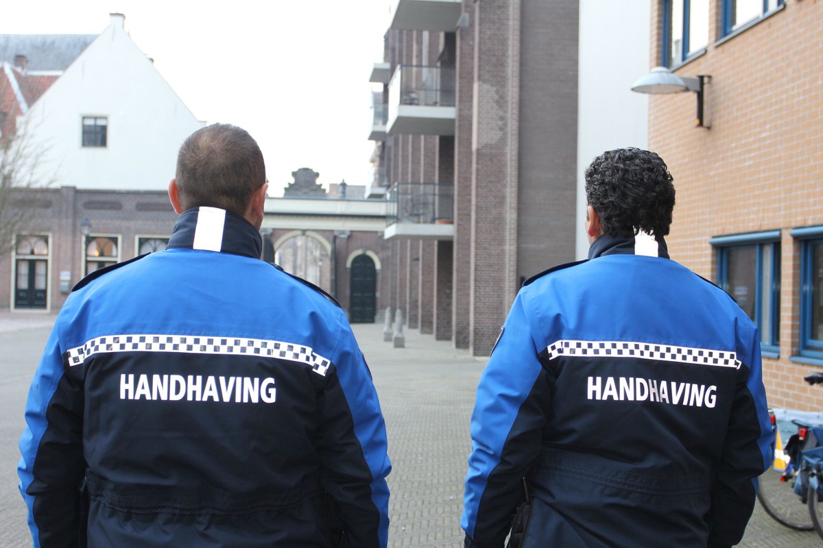 Hoe staat het ervoor met de veiligheid in onze stad? Bekijk hier de veiligheidscijfers voor 2024.

We blijven ons inzetten voor een veilige en prettige woonomgeving. Ontdek de feiten en cijfers en lees waar we de komende tijd extra aandacht aan besteden: obi41.nl/2p8h68rc