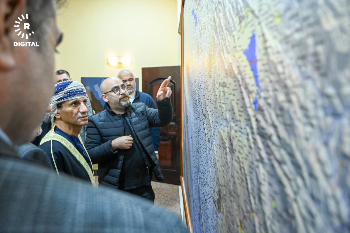 شاندێکی باڵای یۆنامی بە سەرۆکایەتیی محەممەد حەسان، نێردەی تایبەتیی سکرتێری گشتیی نەتەوە یەکگرتووەکان و سەرۆکی تیمی یۆنامی لە عێراق سەردانی تۆڕی میدیایی رووداو دەکەن؛ شاندەکە باسیان لە پرسی دیموکراسی و رێزگرتن لە مافی مرۆڤ لە عێراق و رۆڵی راگەیاندن لەو بوارەدا کرد.

ئاکۆ محەممەد،