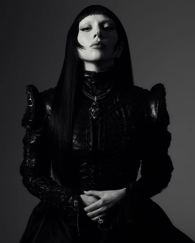 laia1000000's tweet photo. MOTHER MONSTER https://t.co/KTcQFeF9cd