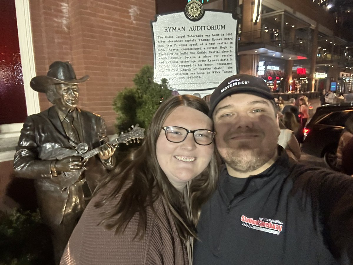 JeffMaconi's tweet photo. Somehow, despite both of us living in Tennessee for four years, @BridgetGalusha and I had never been to the Ryman Auditorium before. Last night, we got to see @OldDominion in the first show of their residency, and it was incredible!

If you’re ever in Nashville, it’s a must see! https://t.co/AOcx75xP0V
