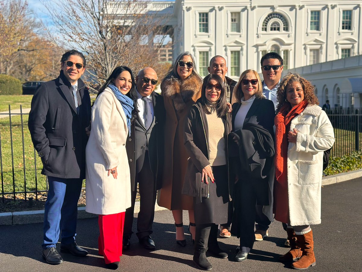 Rosmarbr's tweet photo. Recuerden que este grupo son los Venezolanos pro Biden/Kamala y así entienden más sus tuits de odio. https://t.co/RXskxUPHZV