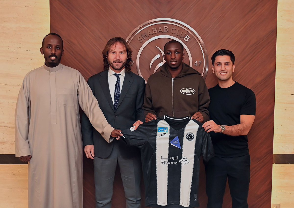 ⚪️⚫️🇸🇦 Glen Kamara, in Saudi Arabia as he completed all formal steps of his move from Rennes to Al Shabab.