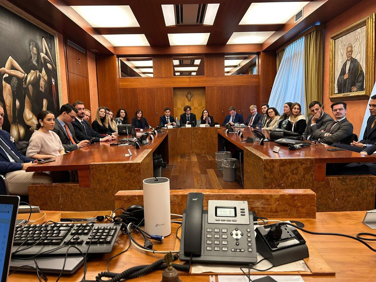 EuropeanBars's tweet photo. 📢 Highlights from the 2025 #FBE International Contract Competition in Palermo! ⚖️✨

#FBE #LegalExcellence #ContractCompetition #FutureLawyers https://t.co/7NCFHlfvd9