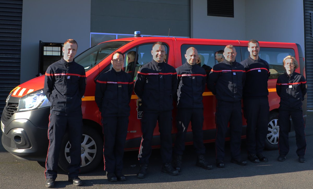 ✈️ La solidarité nationale mise en œuvre au #sdis50 se poursuit avec le départ, ce jour, de 4 #sapeurspompiers de #LaManche pour #Mayotte où une nouvelle relève est organisée suite au passage du cyclone #Chido. La mission est prévue pour 3 semaines. Merci pour leur engagement.