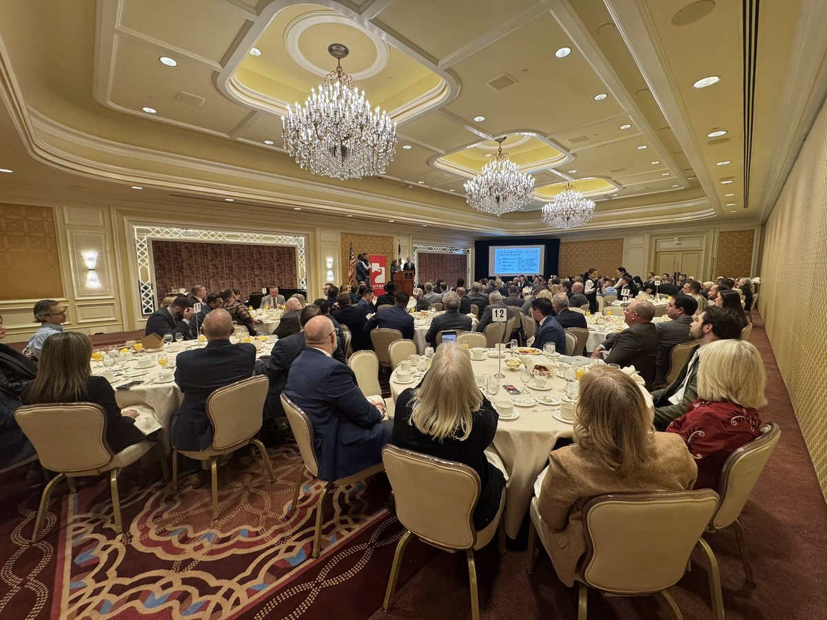 Great morning at the Utah GOP Legislative Breakfast! We’ve got momentum—let’s stay focused and work together over the next two years to expand our House Majority and tackle the most pressing issues like our debt and deficit problems. Proud to be part of of such a strong team.