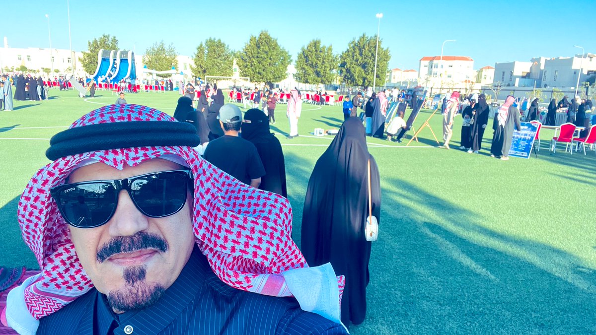 بدعوة كريمة من ادارة مدرسة الواحة الابتدائية لفريق هواة المشي <a href="/Jubail_mashi/">هواة المشي بالجبيل</a> ب #الجبيل_الصناعية  للمشاركة في فعالية الحي يجمعنا والخاصة ب #يوم_التاسيس فقد قام الفريق برئاسة قائده الاستاذ ابو ياسر <a href="/alrashidi1389/">عبدالرحمن الراشدي (ابوياسر)</a>  بالمشاركة ضمن عدة جهات في هذا الكرنفال المميز  المتنوع ، ولا يسعنا