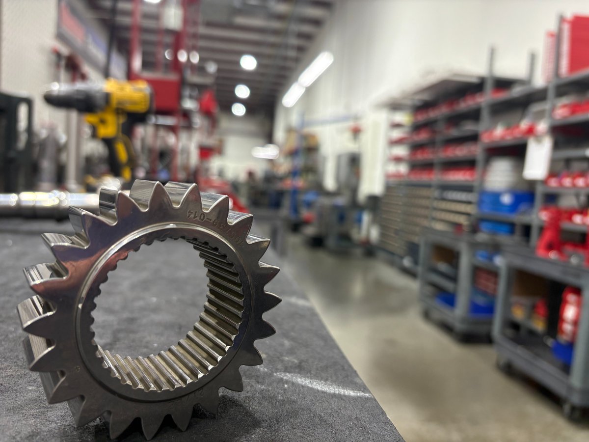 Magnus_Racing's tweet photo. ⚙️Gearing Up For The Weekend⚙️

#Motorsports #Cars #Racecar #Transmission #Carparts https://t.co/hLvaoWdhjD