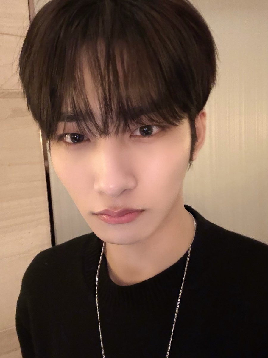 by_EPEX's tweet photo. 같은 머리 다른 날😁😁

#EPEX #이펙스 #JEFF #제프 #젶프프 https://t.co/D7cxT7DJLV