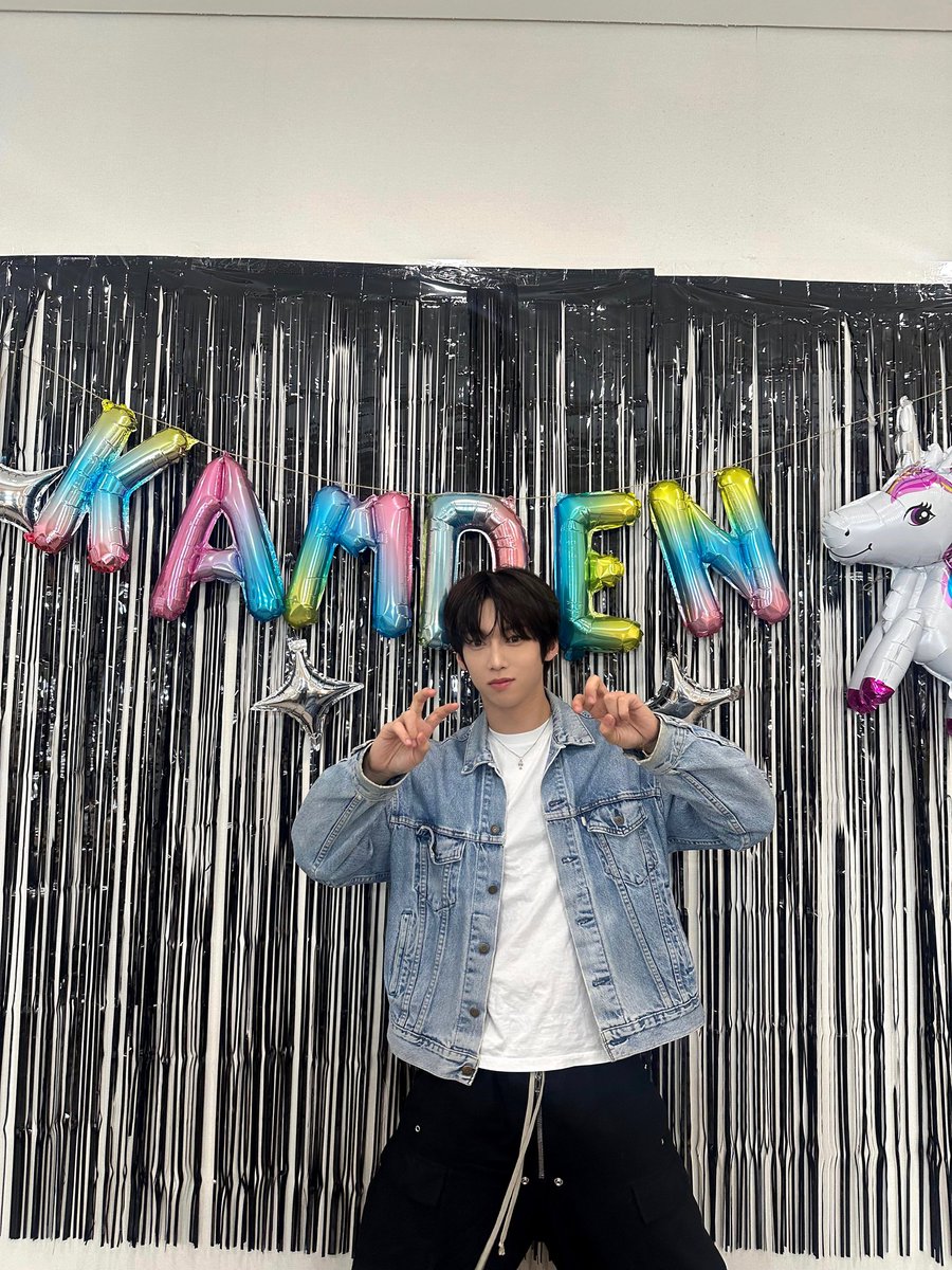 nakamden's tweet photo. Thank you so much for all the love for DJ Kamden these past 5 months! It was my first time as a regular DJ, and I was seriously over the moon on my first day—like, floating! https://t.co/OWUQ2jUZ6I