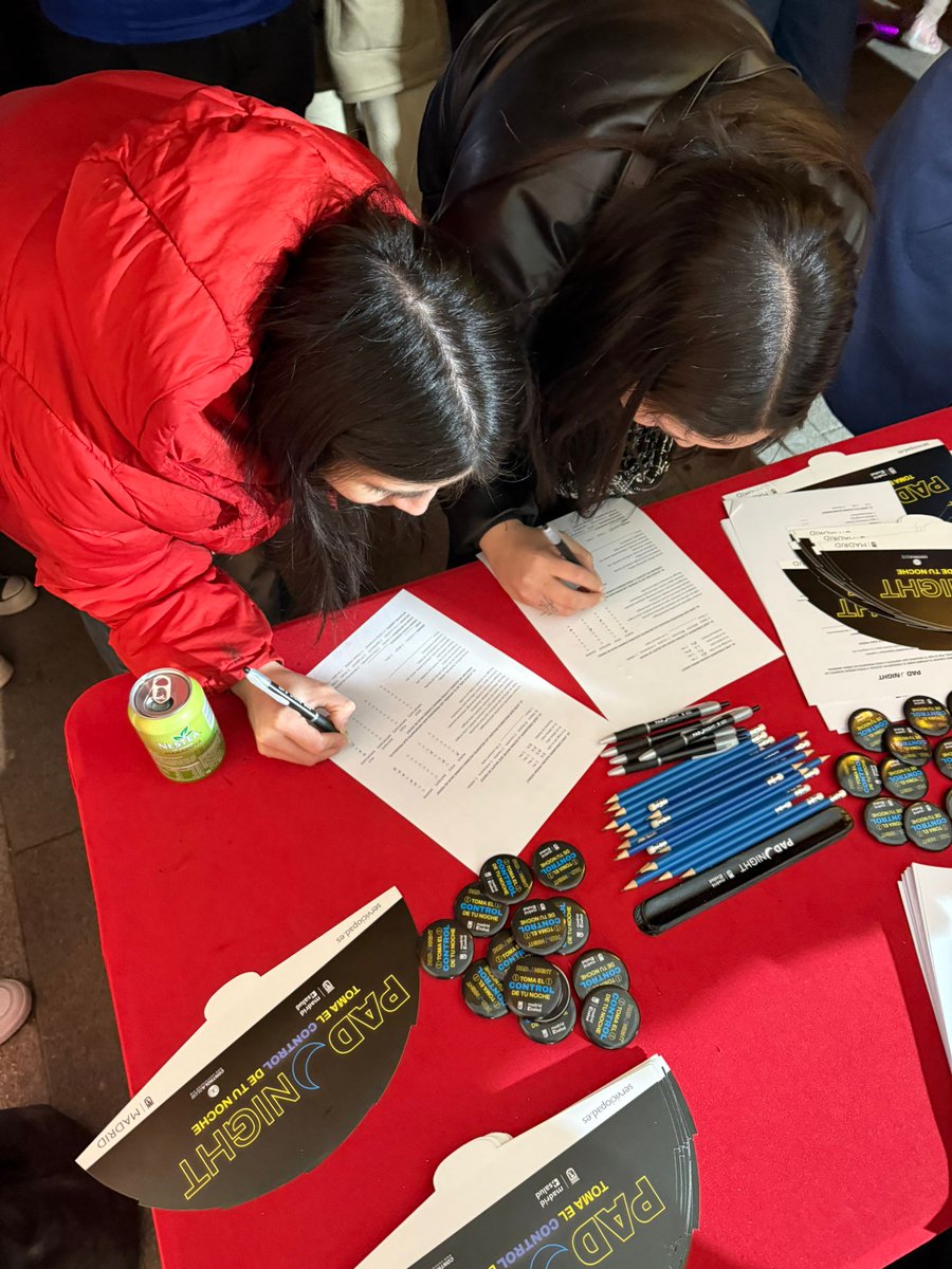 ControlaClub's tweet image. 📸Recuerdos de este finde celebrando el año nuevo chino ✨

🫂Gracias a todas y todos por participar de nuestras propuestas,por un disfrute con control😉 

#PadNight #PadJoven #MadridSalud