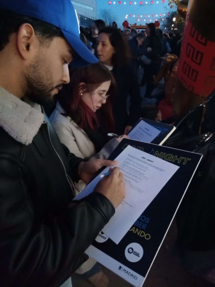 ControlaClub's tweet image. 📸Recuerdos de este finde celebrando el año nuevo chino ✨

🫂Gracias a todas y todos por participar de nuestras propuestas,por un disfrute con control😉 

#PadNight #PadJoven #MadridSalud