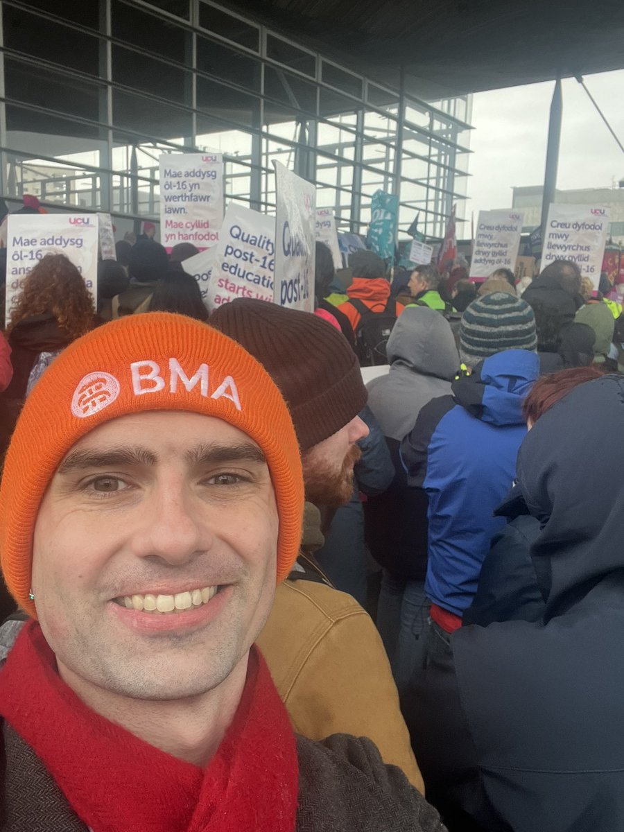 Dr Deiniol Jones 🦋y-meddyg 🏴 (@y_meddyg) on Twitter photo Solidarity to .<a href="/UCUCymru/">UCU Cymru</a> .<a href="/RCNWales/">Royal College of Nursing Wales</a> and the other trade unions fighting the cuts at Cardiff uni. We also have .<a href="/BMACymru/">BMA Cymru Wales</a> members facing redundancy. Wales needs far more clinical academics for research and medical education, we can't afford to lose more! Welsh gov must act Solidarity to .<a href="/UCUCymru/">UCU Cymru</a> .<a href="/RCNWales/">Royal College of Nursing Wales</a> and the other trade unions fighting the cuts at Cardiff uni. We also have .<a href="/BMACymru/">BMA Cymru Wales</a> members facing redundancy. Wales needs far more clinical academics for research and medical education, we can't afford to lose more! Welsh gov must act