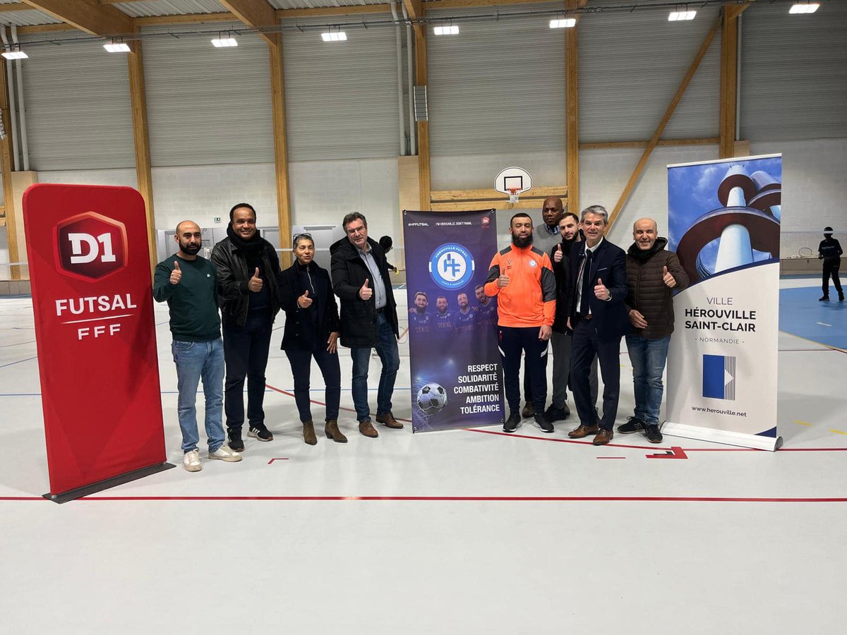 Visite du club Hérouville Futsal à <a href="/hsc_14200/">Ville Hérouville Saint-Clair</a> (14), par <a href="/RodolpheThomas/">Rodolphe Thomas</a> &amp; Aline LOUISY-LOUIS.
La <a href="/RegionNormandie/">Région Normandie</a> a accompagné le club, à hauteur de 8 000 euros, pour le soutenir au titre de l’année 2025.