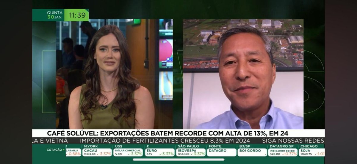 abicsoficial's tweet image. Café solúvel: exportações batem recorde com alta de 13% em 2024
— Preços do produto mais competitivos do que em países concorrentes e aumento da capacidade das indústrias brasileiras do setor impulsionaram o desempenho histórico no ano passado. Assista: youtube.com/watch?v=iMlo0Y….