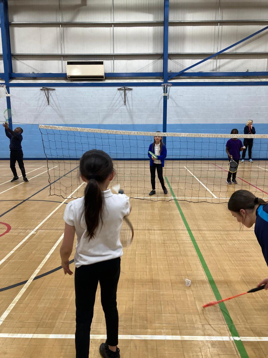 FlanshawJIN's tweet photo. Our year 4s have enjoyed participating in table tennis and badminton activities at Trinity Academy Cathedral today
#activeants https://t.co/EDAFIwngfp