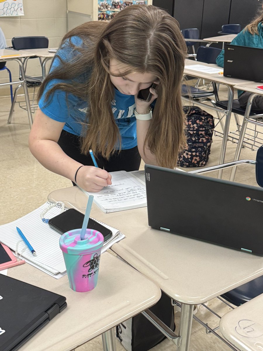 Toady in AVID we thanked a teacher. This student wanted to thank her Kindergarten teacher so she called the school where she once attended to get her email. #LifeSkills #AVID #SmallStepsBigWins
