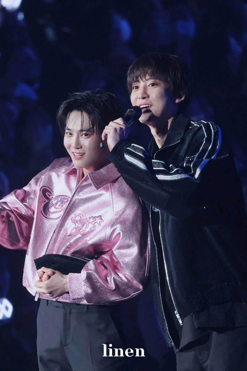 SUHOLOOK's tweet photo. https://t.co/alStfOpfOL