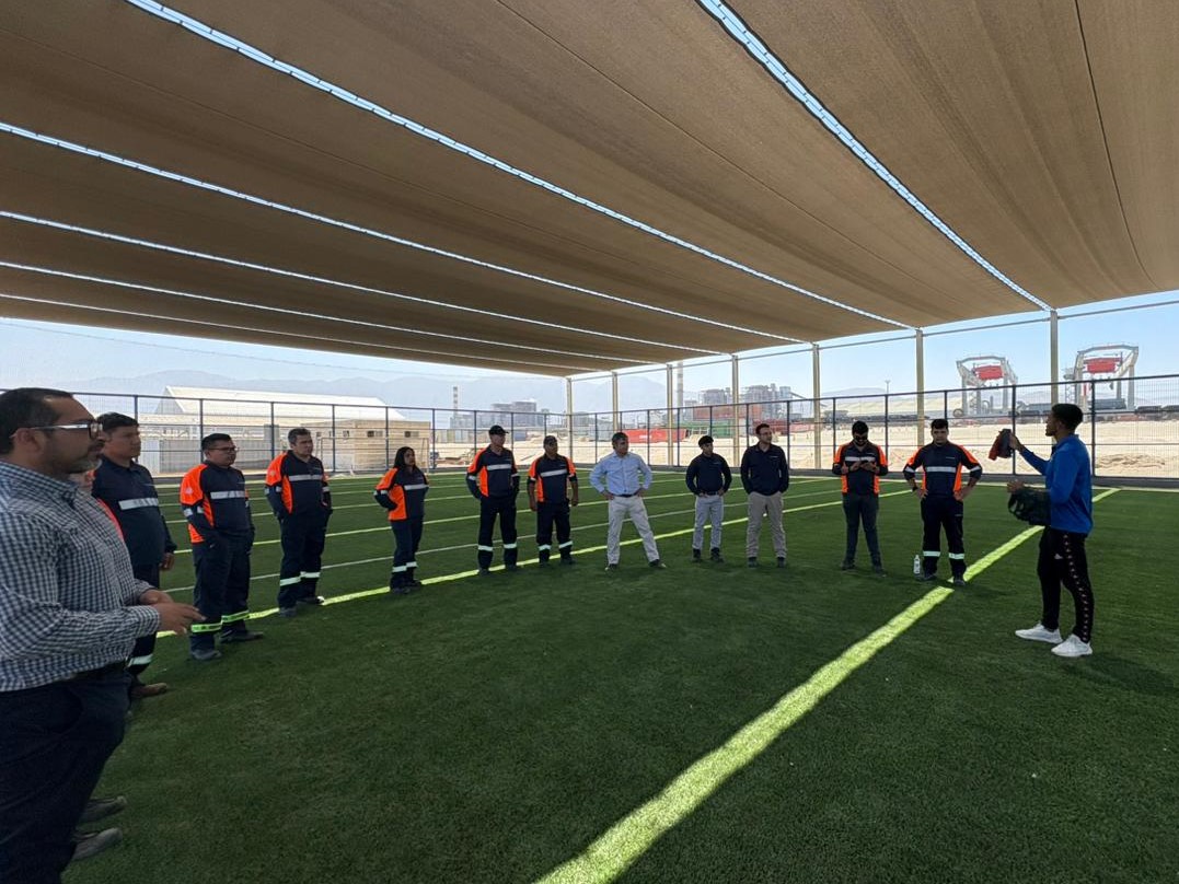 Ultraport_Chile's tweet image. Momento de recargar energía en #UltraportTGN!

Realizamos una pausa activa guiada por sportlife, promoviendo el bienestar y la salud en nuestras operaciones. Pequeñas acciones como éstas marcan la diferencia en el día a día. ¡Sigamos avanzando con energía!

#BienestarLaboral