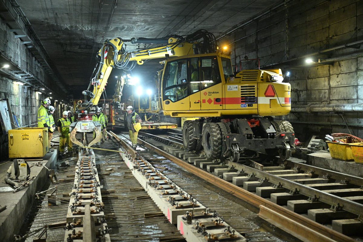 Frédéric Petit tweet media