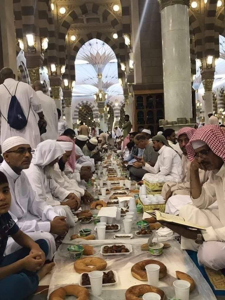 theholymosques's tweet photo. Less than 25 days till our Maghribs will look like this! https://t.co/dbNZHQw0Jw