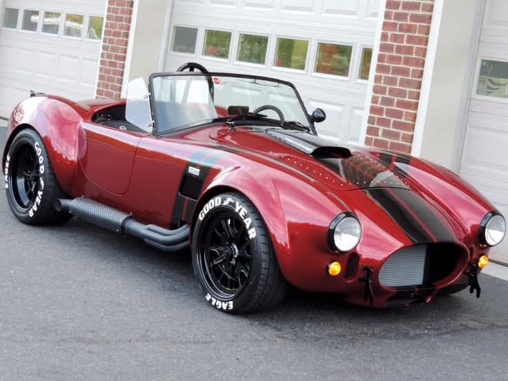 HappyMotorhead's tweet photo. 🔸️ Like❓️🔹️Love❓️🔸️Leave❓️
🚘 1965 Cobra RT3 Roadster
#1960s #Cobra #RT3 #Roadster https://t.co/kWN2j8OcEk