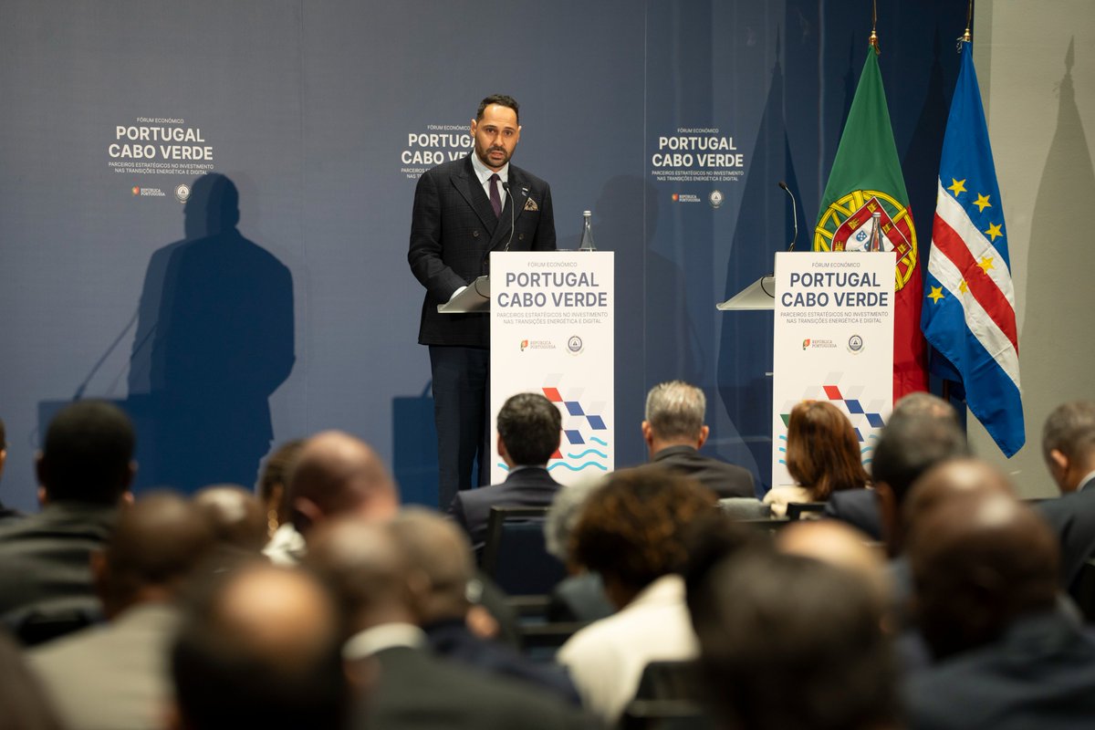 Pedro Lopes (@pedrolopescv) on Twitter photo Honored to speak at the Portugal–Cabo Verde Economic Forum during the VII Summit in Lisbon with PrimeMinisters of both countries <a href="/UlissesCorreiaa/">Ulisses Correia e Silva</a> & @LMontenegropm . Strengthening ties in energy&digital transitions for a brighter future🚀🌍
#CaboVerde #Portugal #Lisboa #capeverde Honored to speak at the Portugal–Cabo Verde Economic Forum during the VII Summit in Lisbon with PrimeMinisters of both countries <a href="/UlissesCorreiaa/">Ulisses Correia e Silva</a> & @LMontenegropm . Strengthening ties in energy&digital transitions for a brighter future🚀🌍
#CaboVerde #Portugal #Lisboa #capeverde