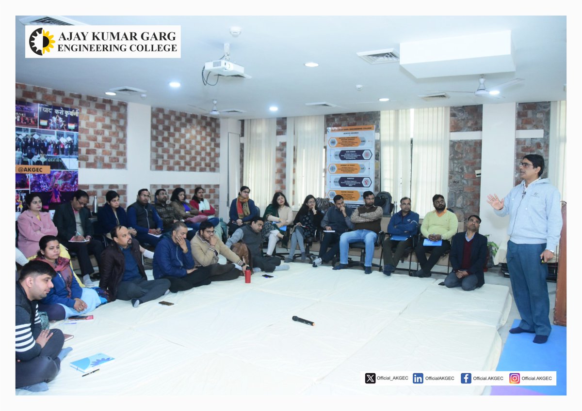 Official_AKGEC's tweet image. AKGEC inaugurated the 27th AICTE-approved eight-day FDP on Universal Human Values on February 3, 2025, fostering faculty enrichment with expert insights and discussions. #AKGEC #FDP2025 #UniversalHumanValues #AICTEApproved #BestEngineeringCollege