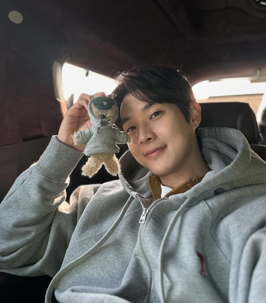 pic_boyfriends's tweet photo. 37. 최우식

#최우식 https://t.co/6sVi1ZaHkT