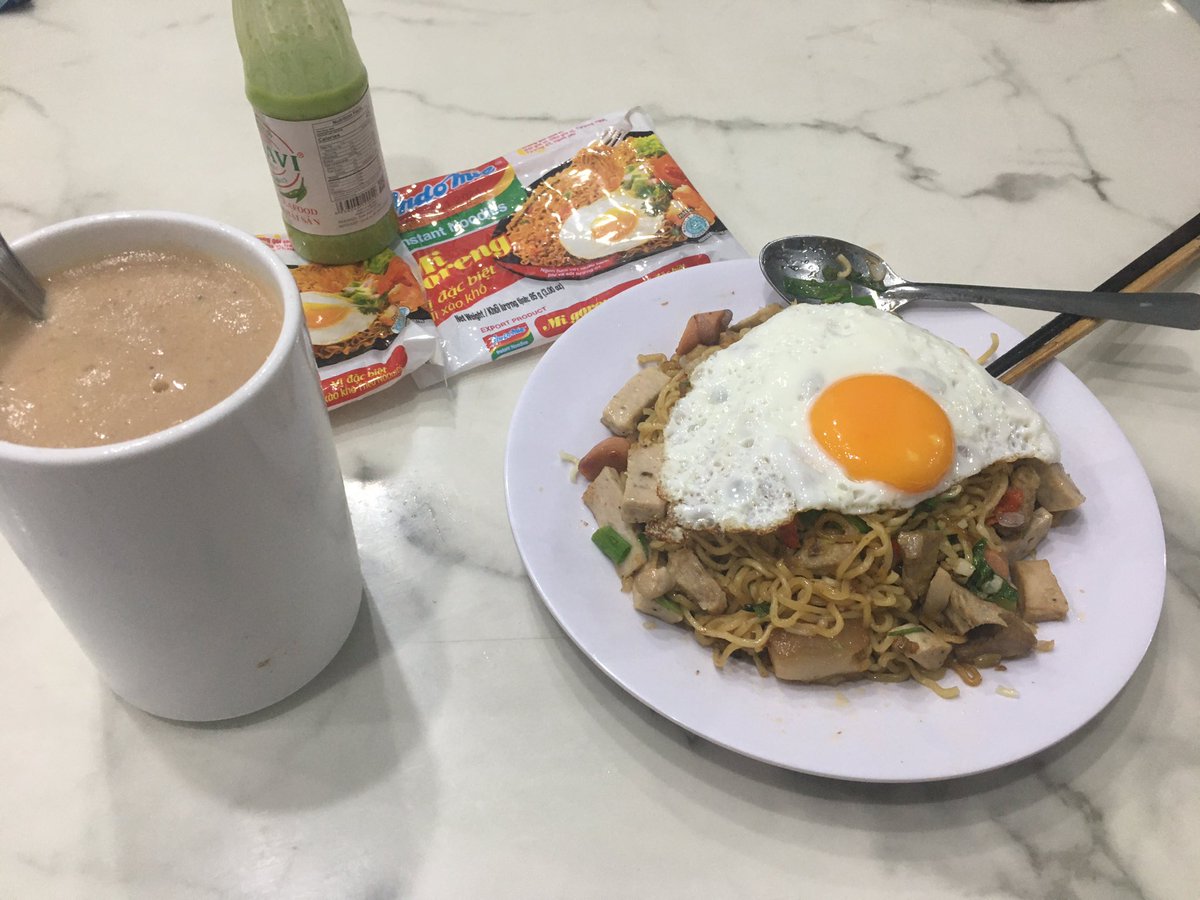 First time trying indomie its really good <a href="/osuIndomieDays/">osu! Indomie Days</a>