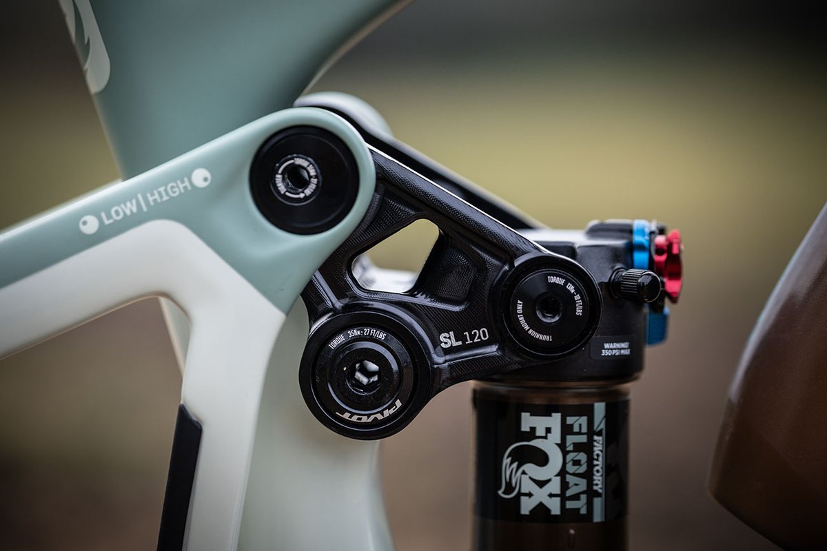 esmtb's tweet photo. Nuevas Pivot Trailcat SL y LT, probamos su definición de trail total: https://t.co/GURcnJIC42 https://t.co/rdgRdh18MC