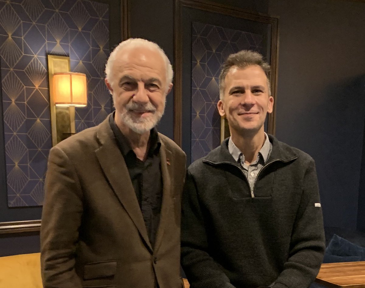 JMCambaceres's tweet photo. RV avec @gaspardgantzer. Tour d’horizon. Dans ces temps troubles, la #Gauche doit revenir à des choses #claires, s’appuyer sur des personnalités d’#expérience et réfléchir aux problématiques nouvelles, nationales et internationales, qui feront la #modernité de demain. https://t.co/8ByxQRzPAU