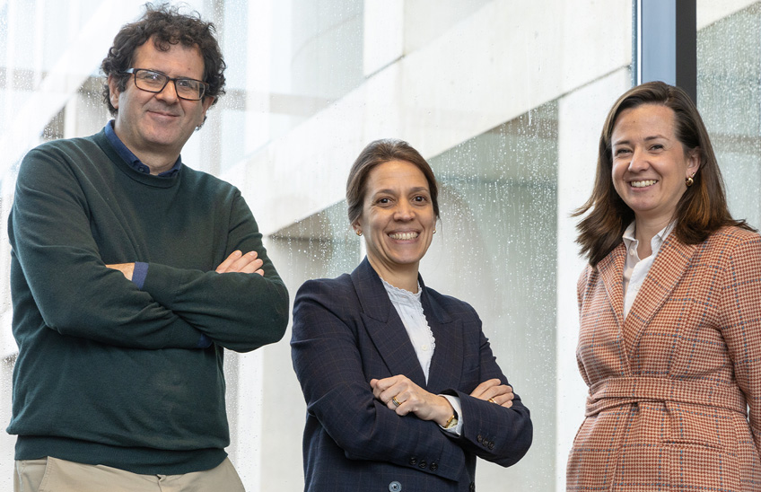 🎞️"En la narrativa audiovisual hay un trasfondo humanístico" María Noguera, investigadora de la Facultad de Comunicación, coordina el nuevo grupo de investigación 'Narrativa y Estética Audiovisual' 🙌

Leer notica completa 👇 unav.edu/noticias/-/con…