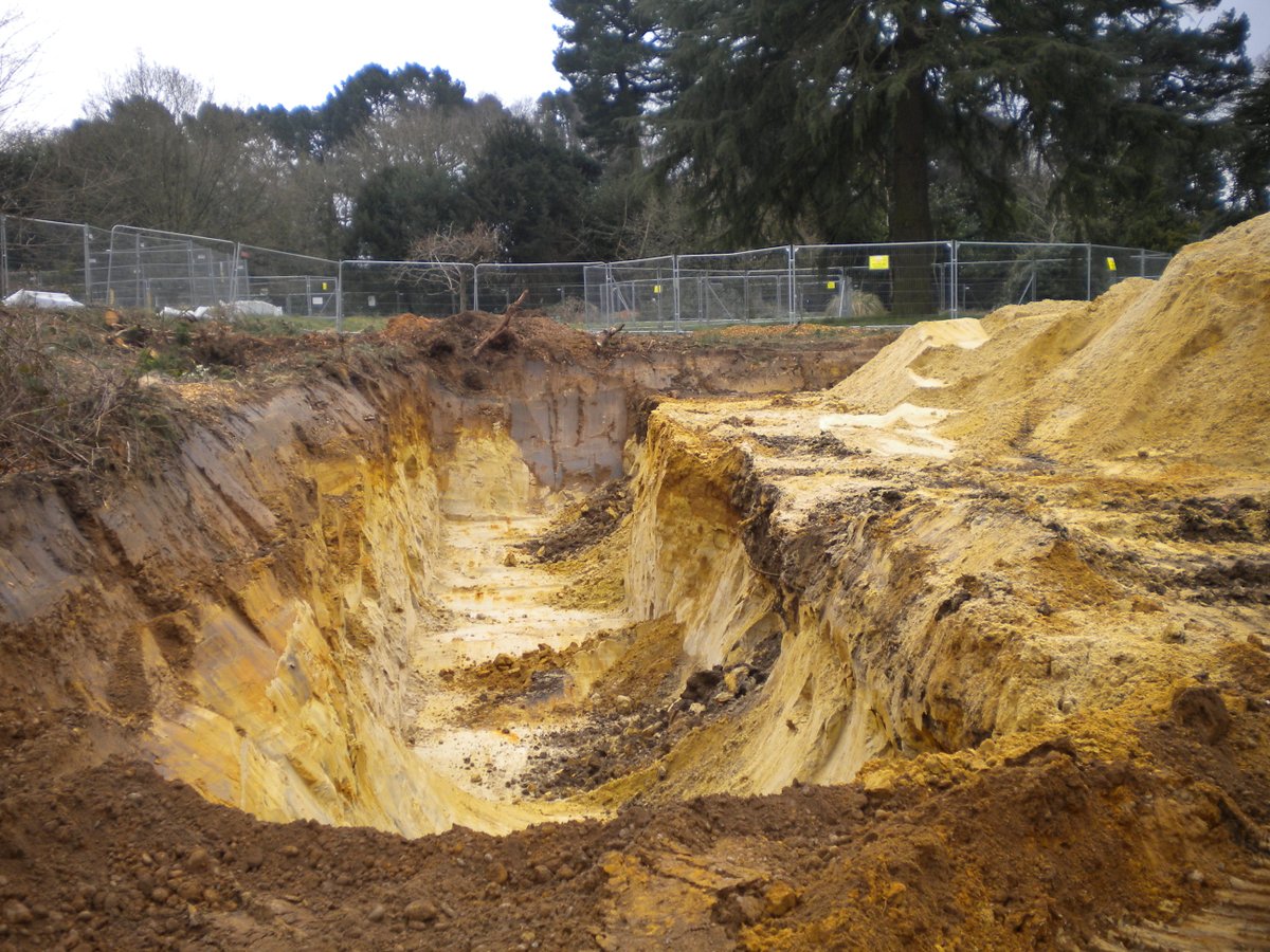 JKSLtd's tweet image. NEWS: Are you aware of the upcoming Landfill Tax increases? Read how you can do to beat the price hikes.... READ MORE  bit.ly/4aH0OTz 
#Japaneseknotweed #landfilltax #developmentsites #housebuilding #brownfieldsites #wastemanagement