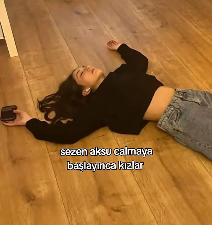 Alya (@alyareckles) on Twitter photo 