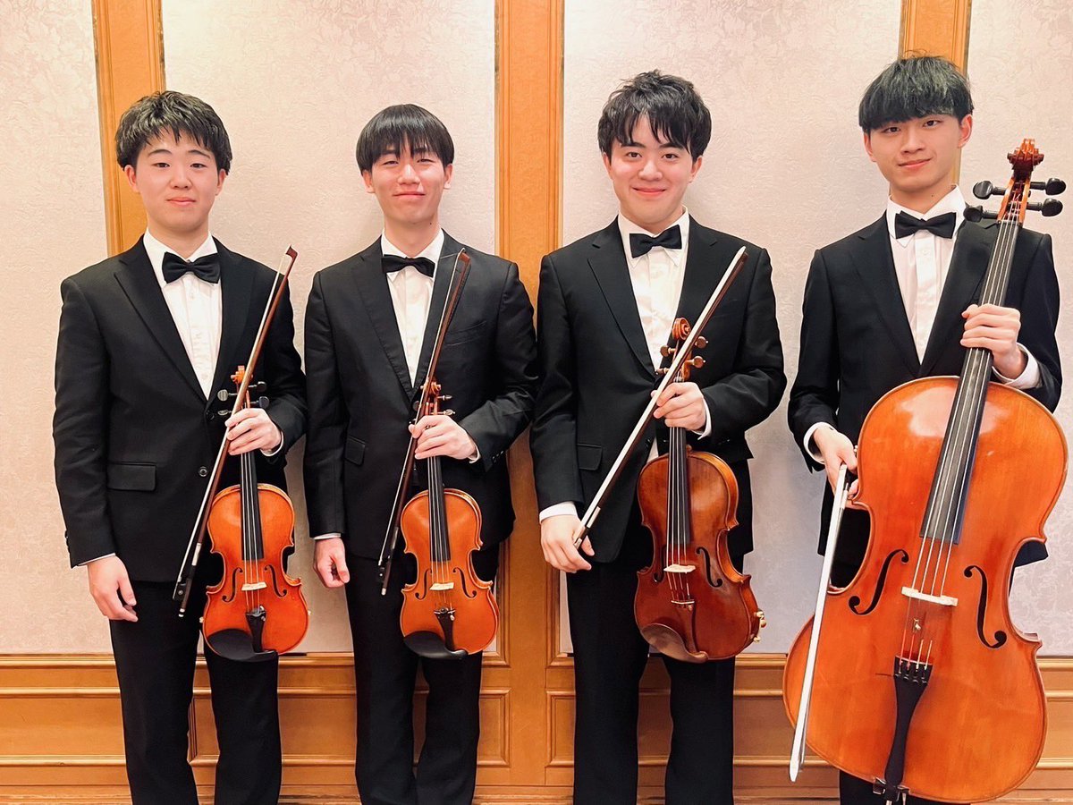 cetra_ensemble's tweet photo. 本番まであと【4日】

本日は「弦楽四重奏第7番ヘ長調作品59-1より1楽章/L.ベートーヴェン」を演奏する有志団体です！ https://t.co/N9XD6IciBV