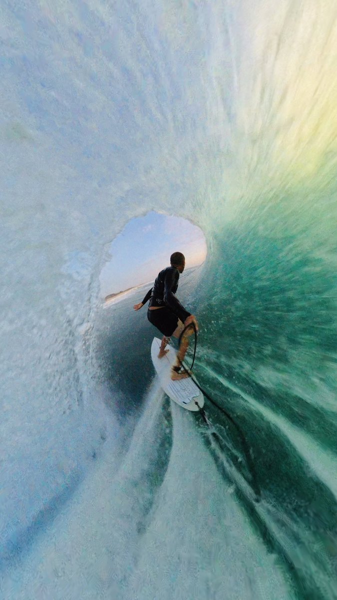 This camera 🫱🏾‍🫲🏽 <a href="/insta360/">Insta360</a> #insta360 #pov #surf