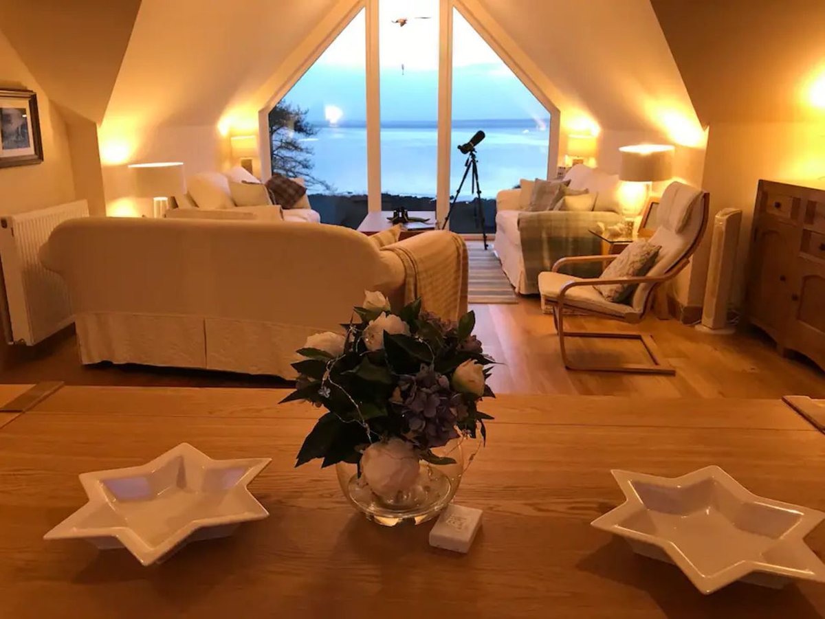 TheHolidayCots's tweet image. High Point Holiday House and Boat House, sit along the shores of Fleet Bay, close to the quaint village of Gatehouse of Fleet.

🛏️ Sleeps 1-10
theholidaycottages.co.uk/DumfriesAndGal…

#HighPoint #BeachHouse #BoatHouse #FleetBay #GatehouseOfFleet #RomanticGetaway #DogFriendly #BeachLife