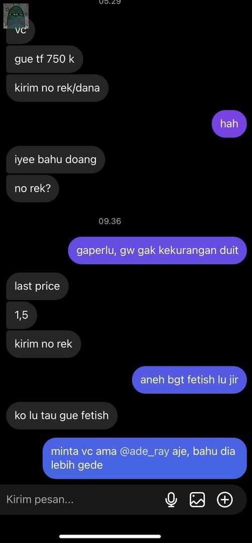 💚
aneh aneh aja anjir ada orang f3tish bahu😤