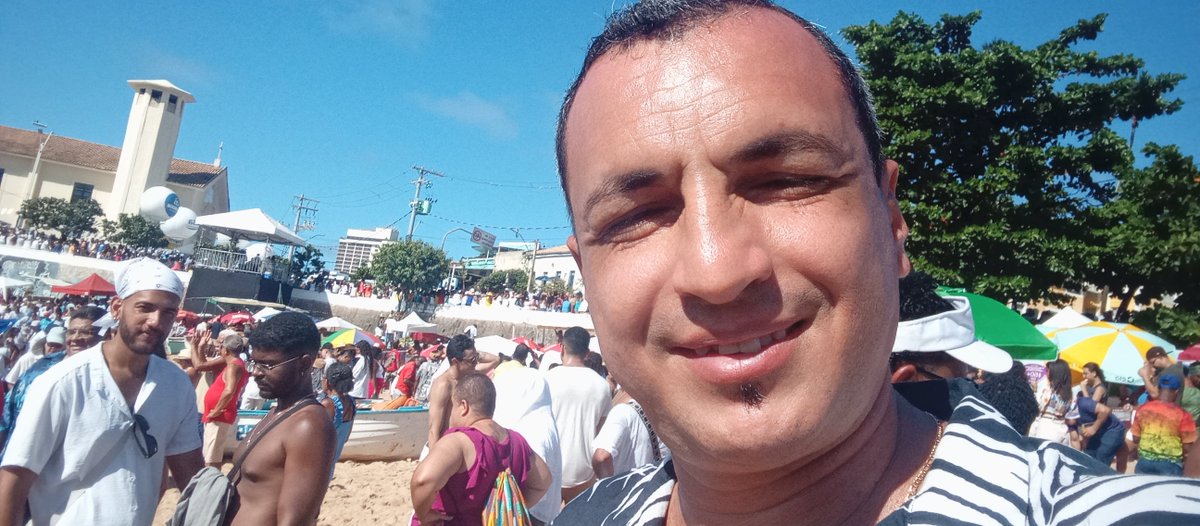 CRISTOVAMNET's tweet image. Salve a rainha do mar!