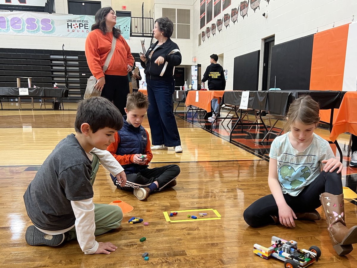 🧪💡Loveland's 1st ever Science and Innovation Expo was a big success! 
Thank you to the 40+ students who showed off their awesome projects, the families who supported their creativity, and the community members who volunteered to judge. It was an awesome day! #beLOVEland