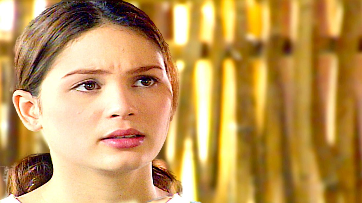 auntieselina_'s tweet photo. Gulong ng Palad (2006)

Despite their mothers’ disapproval, Luisa and Carding’s childhood friendship endures. Separated when Carding moves to the U.S., Luisa is heartbroken when he breaks his promise to write. A decade later, he returns to a determined and distant Luisa. https://t.co/5BLX8ojRFA