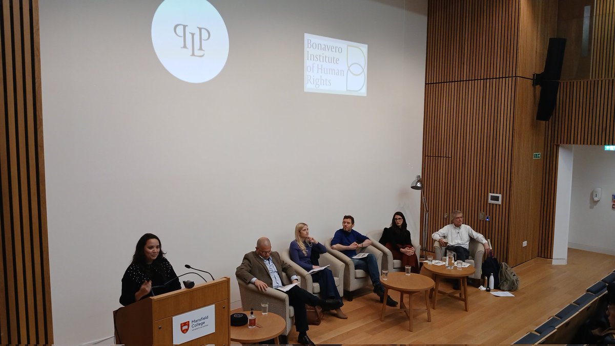 ForumPlp's tweet image. Our 'PLP Conversations' series took off yesterday with an informative and lively conversation on war. We had an amazing set of speakers, a wonderful chair and fantastic questions from attendees. 

We are incredibly grateful to everyone who joined!

Some pictures of the event 👇