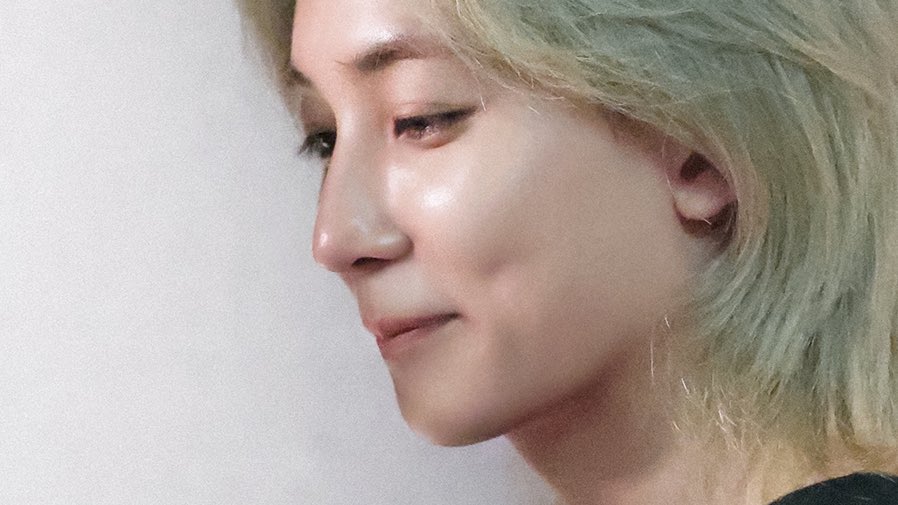 the little dimple 😭🤏🏼