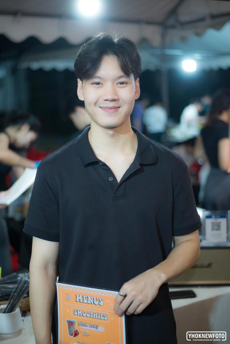 kusexyboy's tweet photo. ไม่อยากกินน้ำร้านไหน อยากกินน้ำร้านเธอ
📍พิกัด : บูท M230 โซนนิสิต 💚🥤
-ยู IG : usocool
-โป IG : po_pohh
#วิศวกรรมศาสตร์ #ปี2 #KU83 #KUSEXYBOY #เกษตรแฟร์ #KasetFair2025 #เกษตรแฟร์68
#ใครไม่แฟร์เกษตรแฟร์ #พ่อค้าแซ่บเกษตรแฟร์
©️ Pic : #YHOKNEWFOTO https://t.co/Bn9VXHRIEh