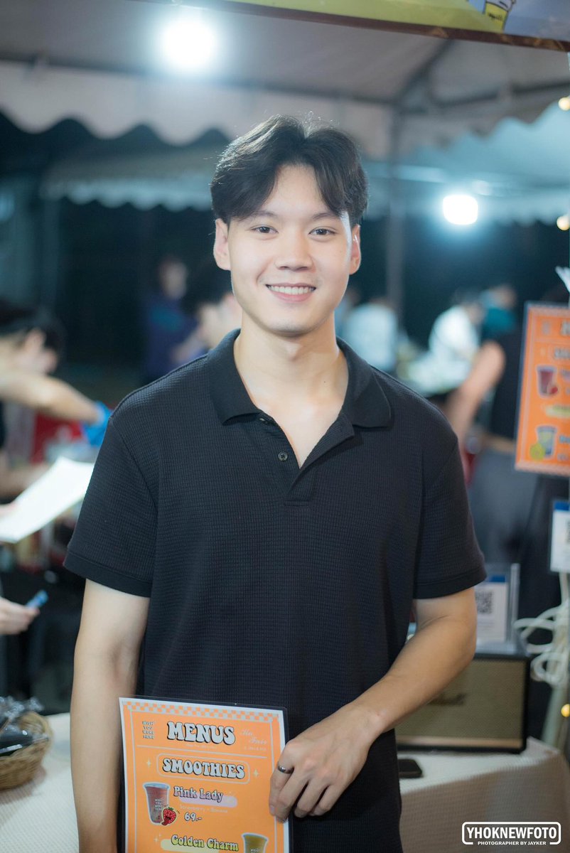 kusexyboy's tweet photo. ไม่อยากกินน้ำร้านไหน อยากกินน้ำร้านเธอ
📍พิกัด : บูท M230 โซนนิสิต 💚🥤
-ยู IG : usocool
-โป IG : po_pohh
#วิศวกรรมศาสตร์ #ปี2 #KU83 #KUSEXYBOY #เกษตรแฟร์ #KasetFair2025 #เกษตรแฟร์68
#ใครไม่แฟร์เกษตรแฟร์ #พ่อค้าแซ่บเกษตรแฟร์
©️ Pic : #YHOKNEWFOTO https://t.co/Bn9VXHRIEh